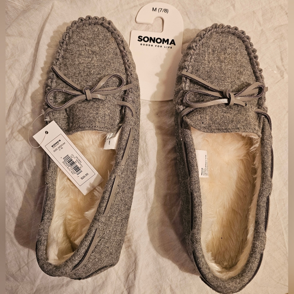 Sonoma Gray Moccasin 7/8 Women's Slippers Medium